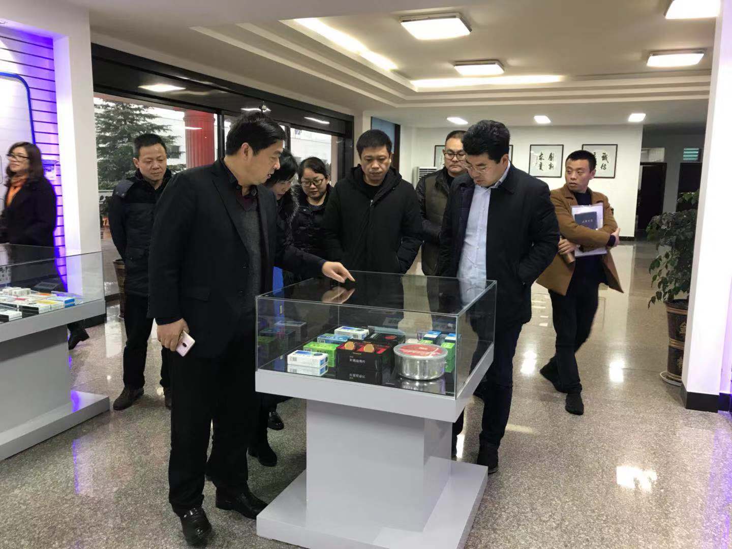 QQ图片20181211160555.jpg QQ图片20181211160555.jpg