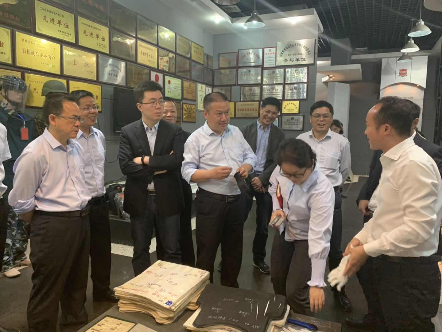 微信图片_20190419165930.jpg 微信图片_20190419165930.jpg