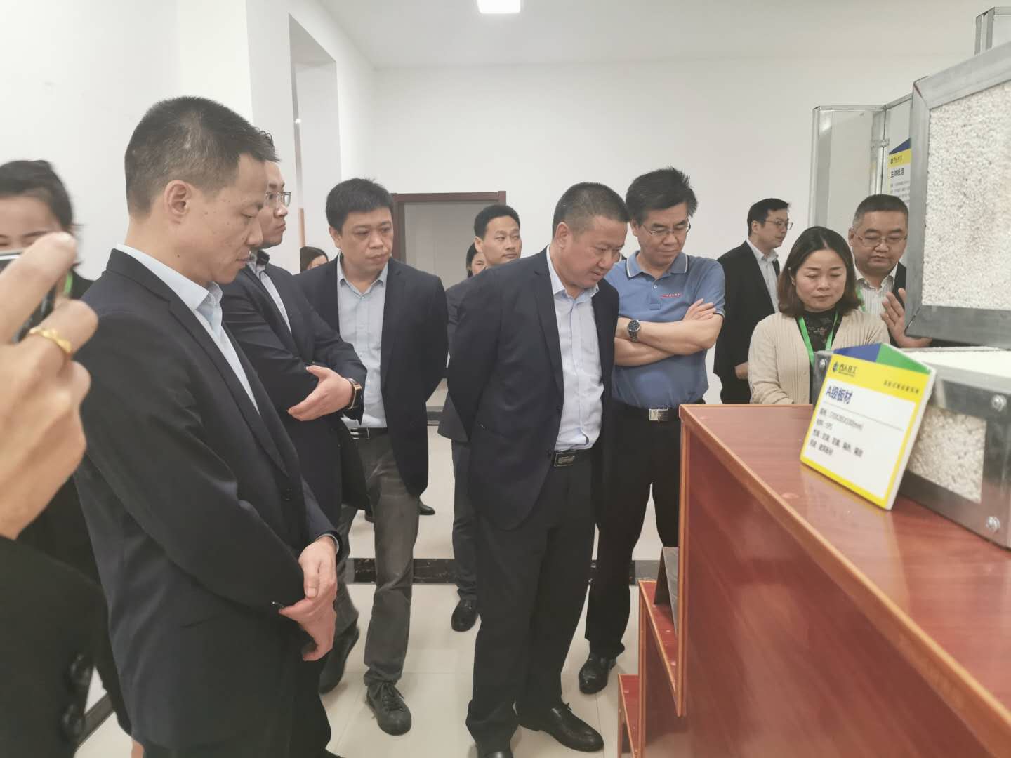 微信图片_20190516173604.jpg 微信图片_20190516173604.jpg