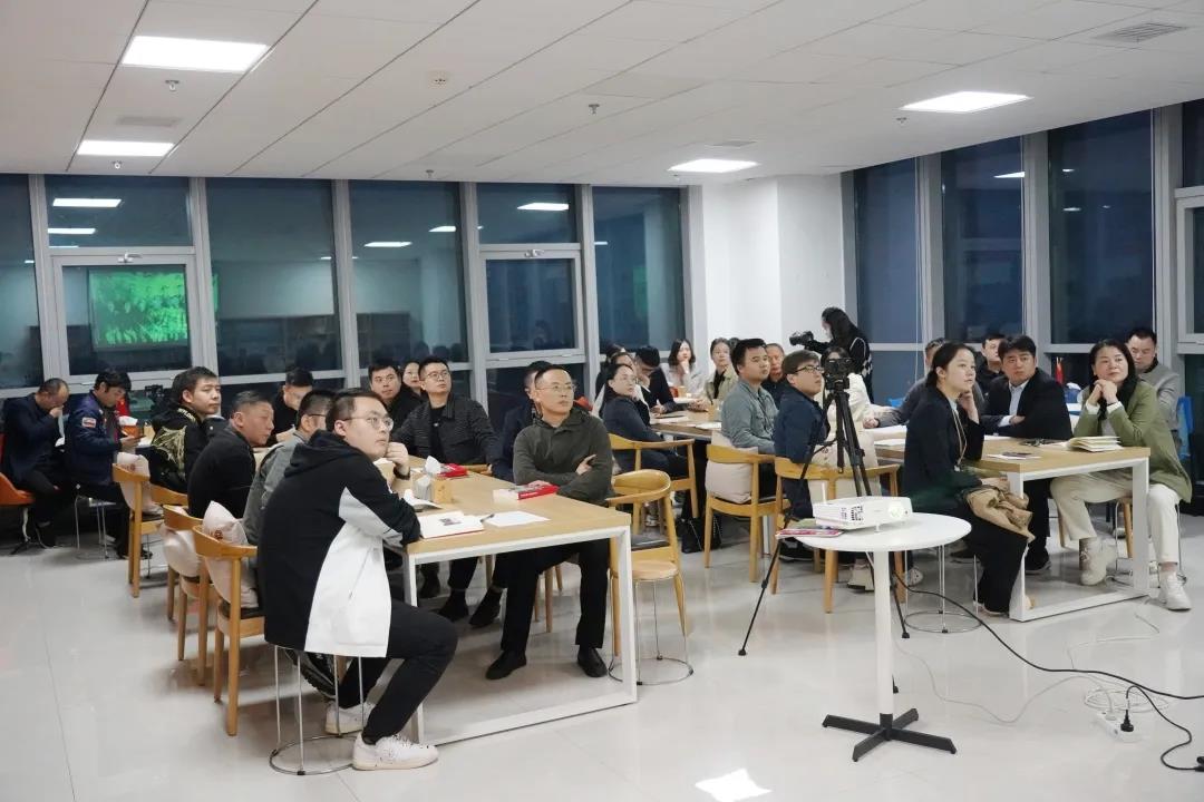 微信图片_20211224115213.jpg 微信图片_20211224115213.jpg