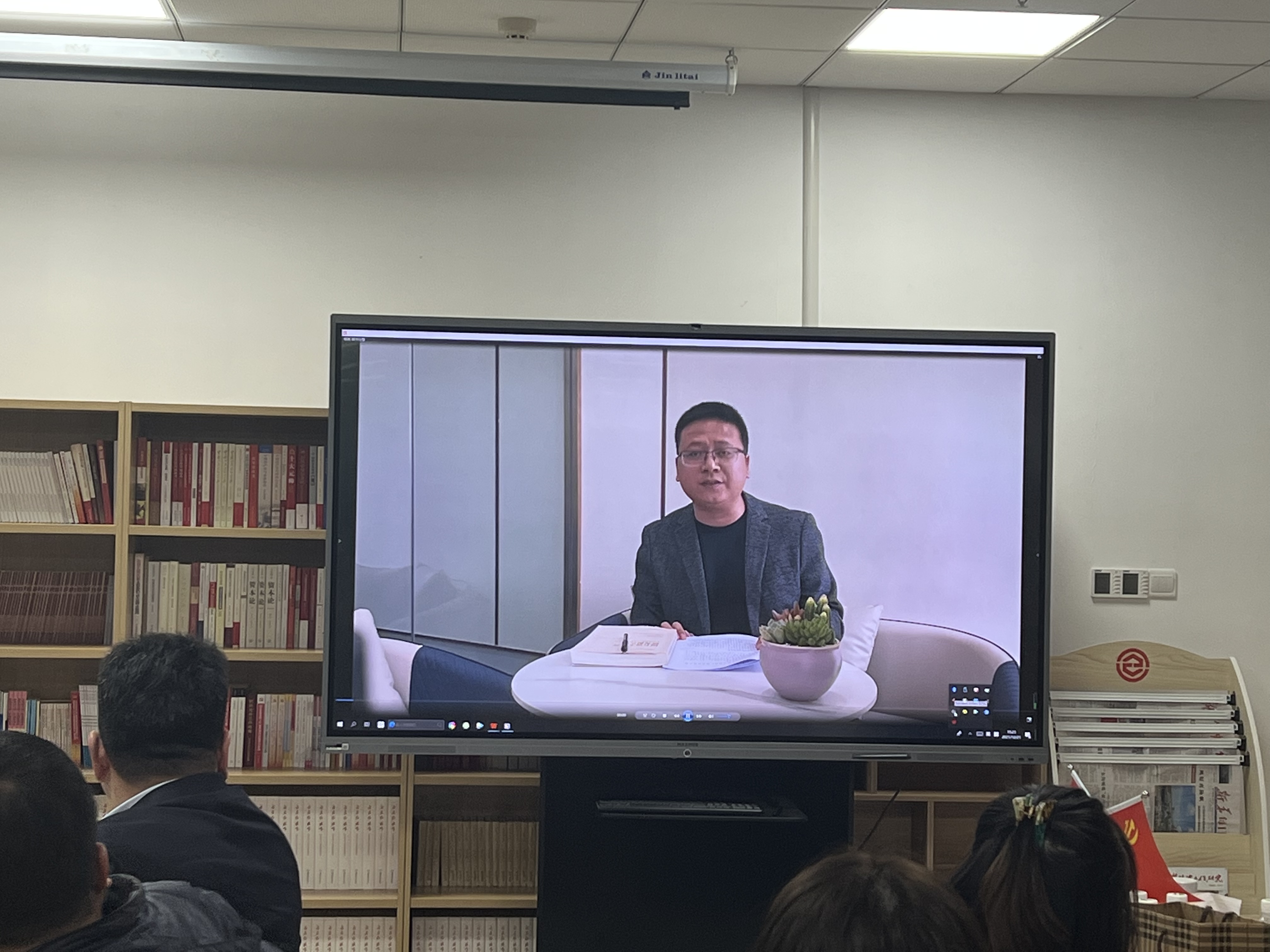 微信图片_20211224135239.jpg 微信图片_20211224135239.jpg