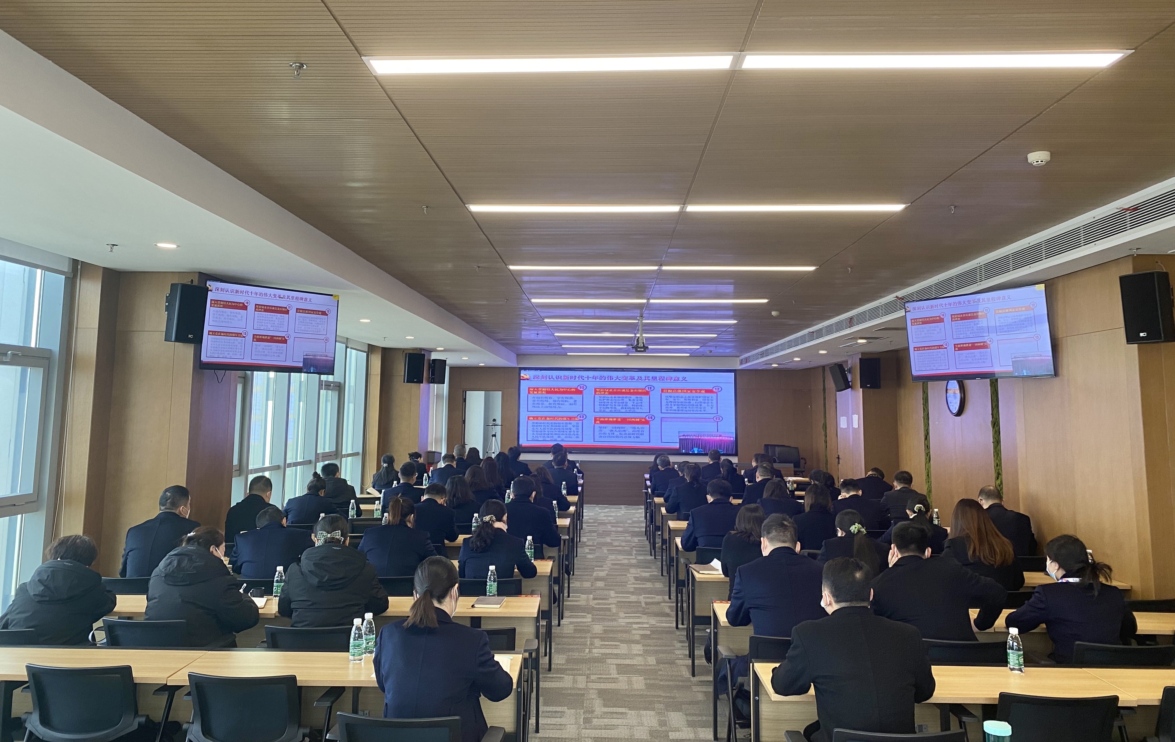 微信图片_20221209180244.jpg 微信图片_20221209180244.jpg