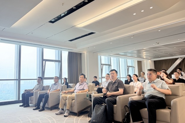 粤担保协会一行到访财鑫集团开展行业交流研讨